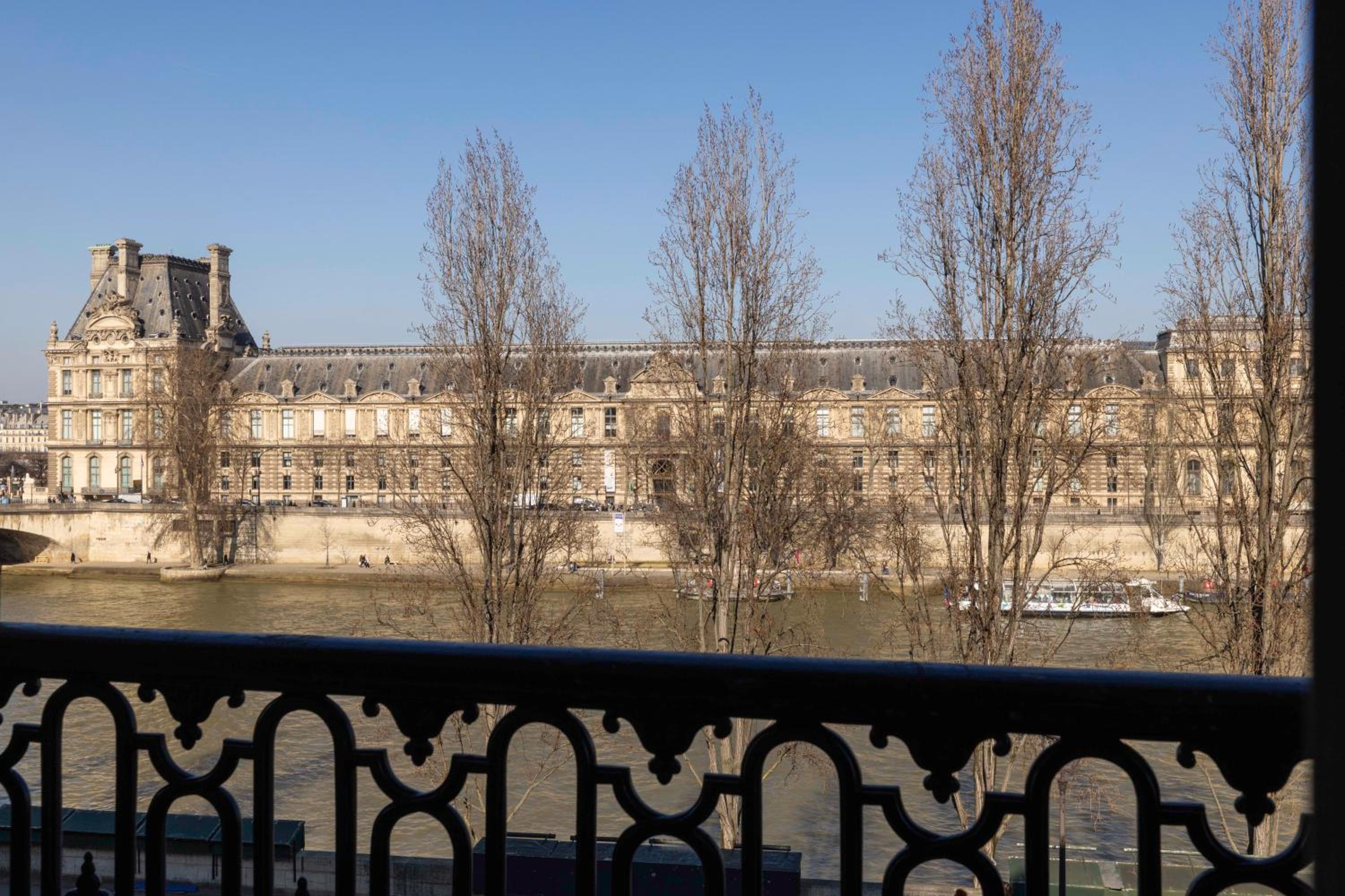 HOTEL DU QUAI VOLTAIRE 43/52