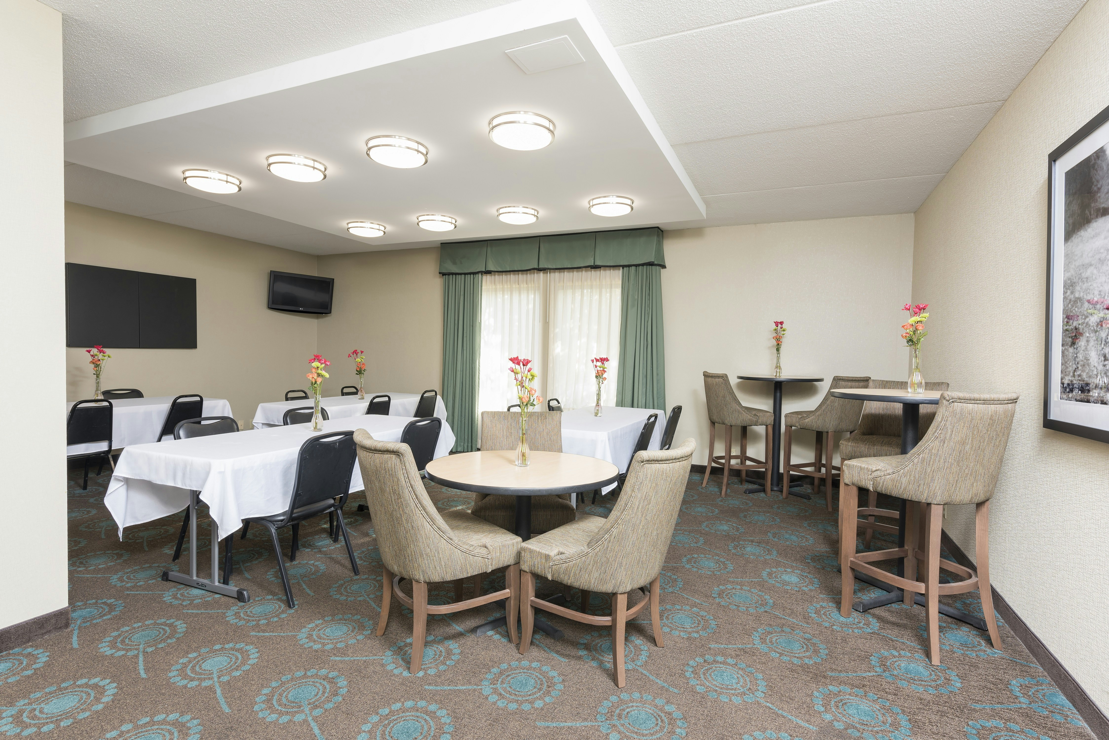 Hampton Inn Bloomington 45/62
