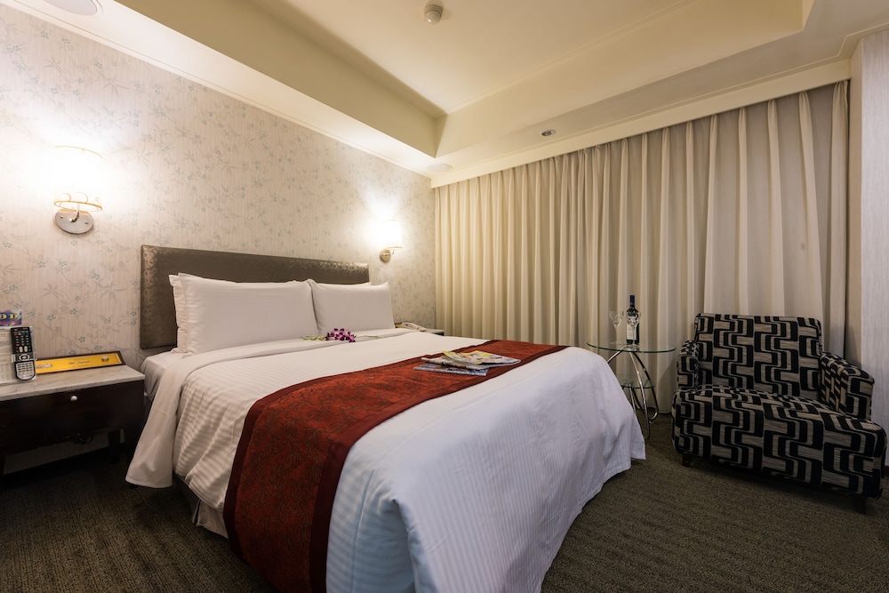 Forward Suites I 30/65