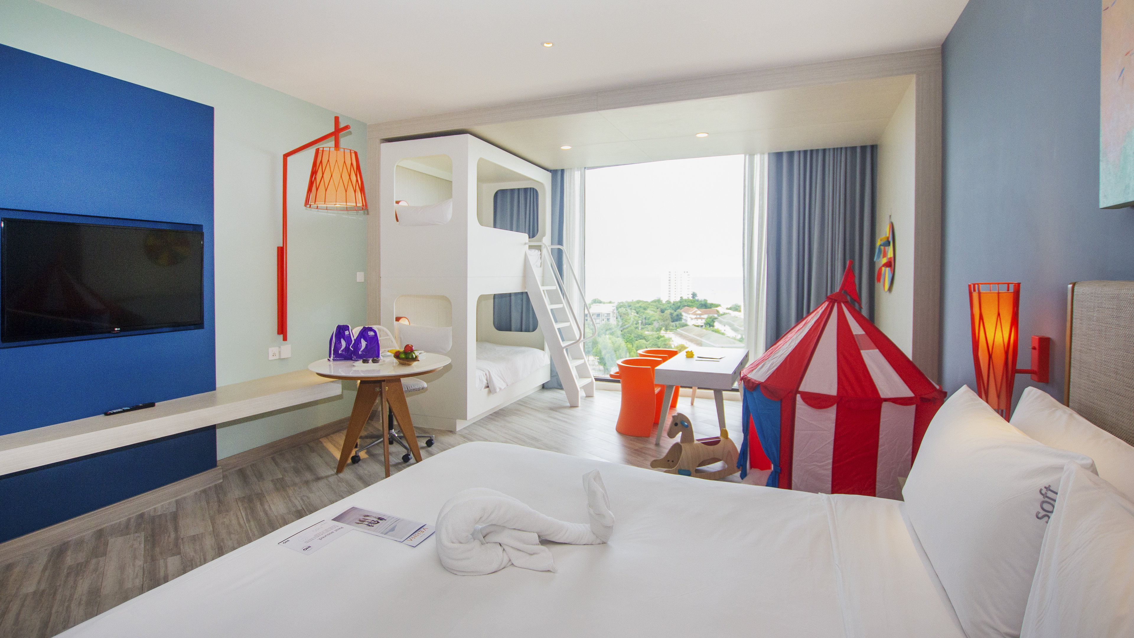 Holiday Inn Vana Nava Hua Hin 15/36