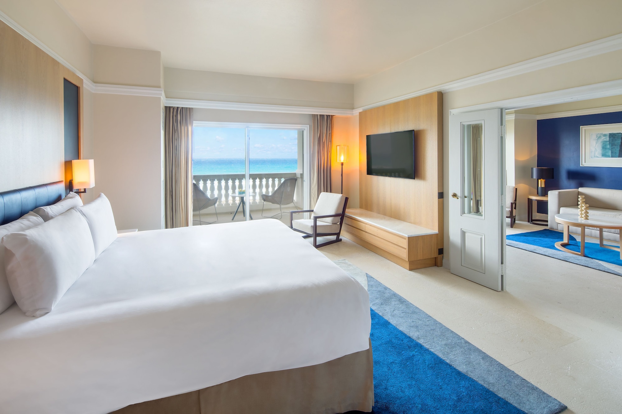 1 BEDROOM, SUITE, OCEAN FRONT, BUTLER