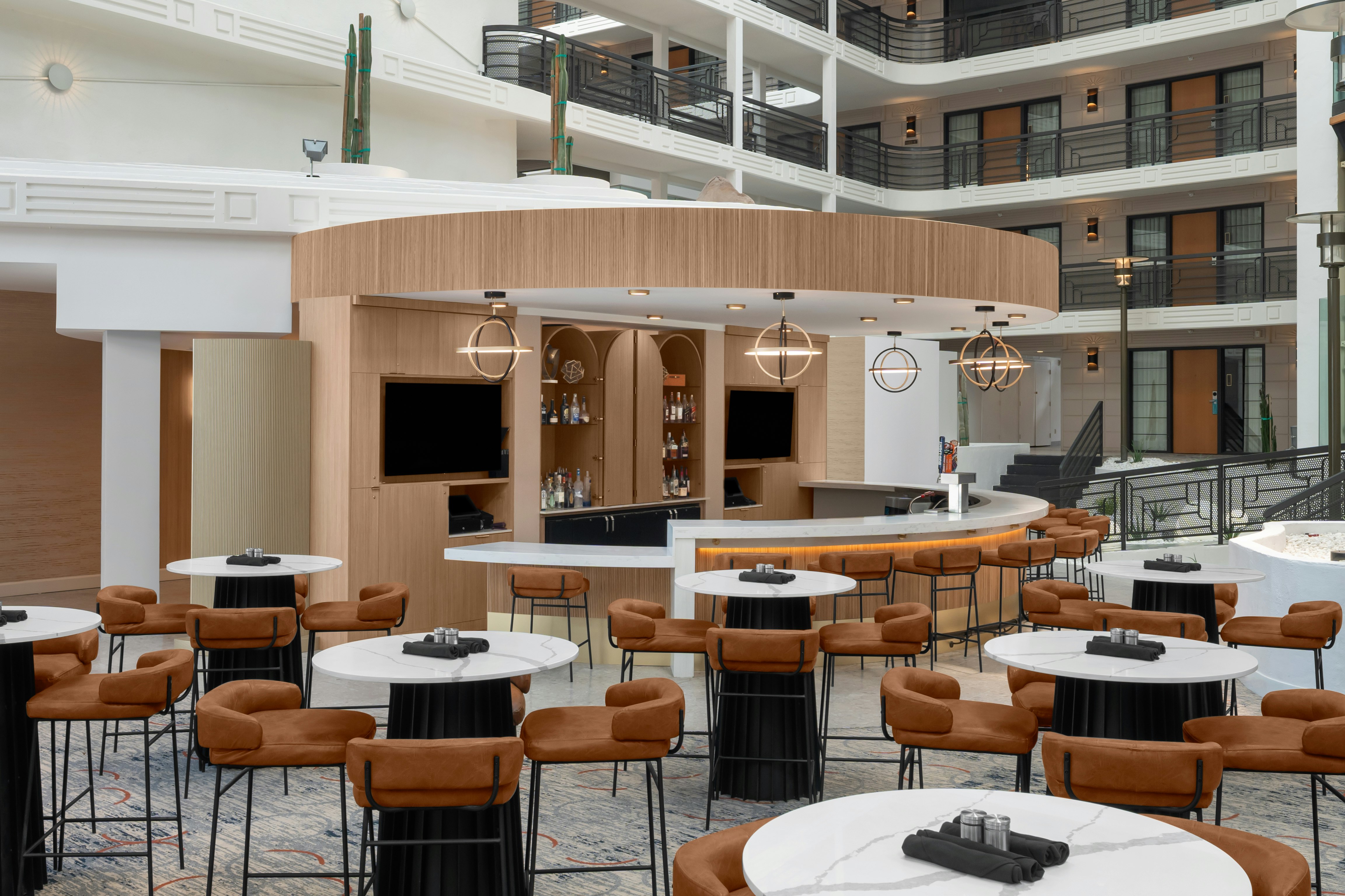 Embassy Suites by Hilton Phoenix Biltmore 35/45