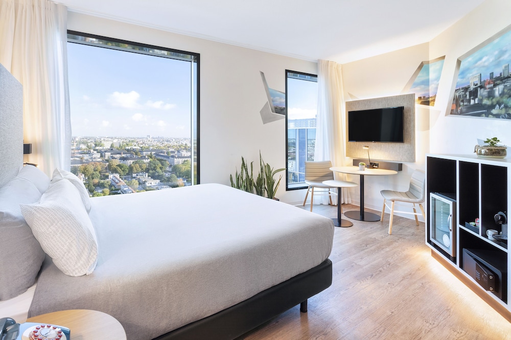 LOFT, SKY VIEW