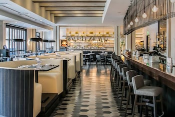 Hotel Zero Degrees Danbury 32/37