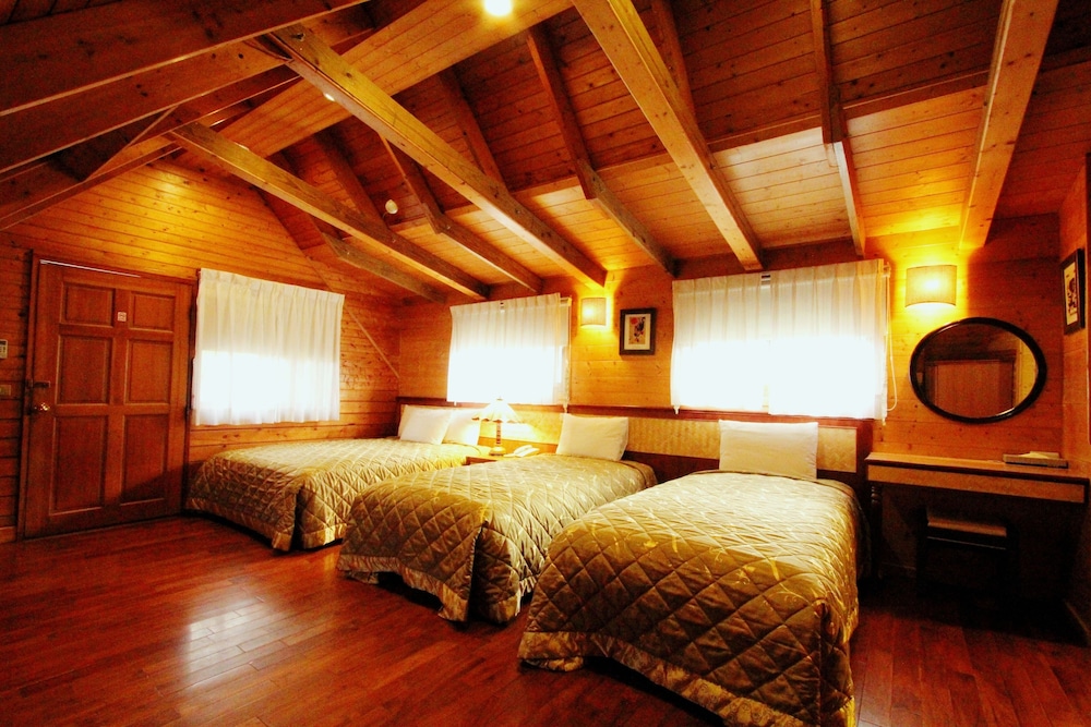 FAMILY, CHALET