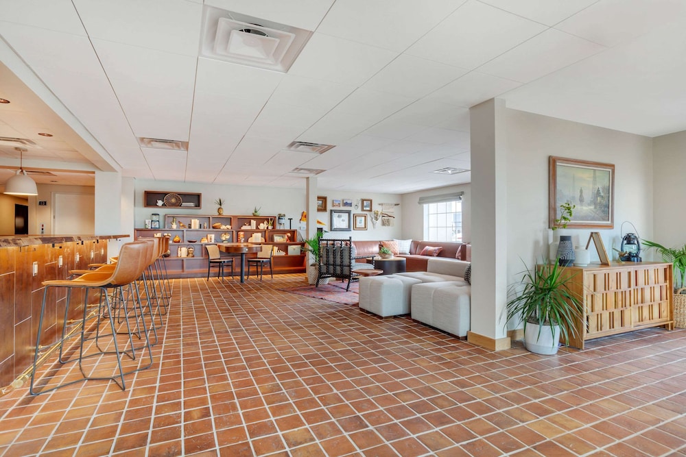 La Quinta Inn & Suites by Wyndham Tempe University / Phoenix 51/60