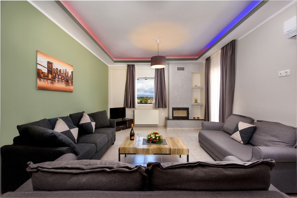 Angelo Del Arte Estate 24/49