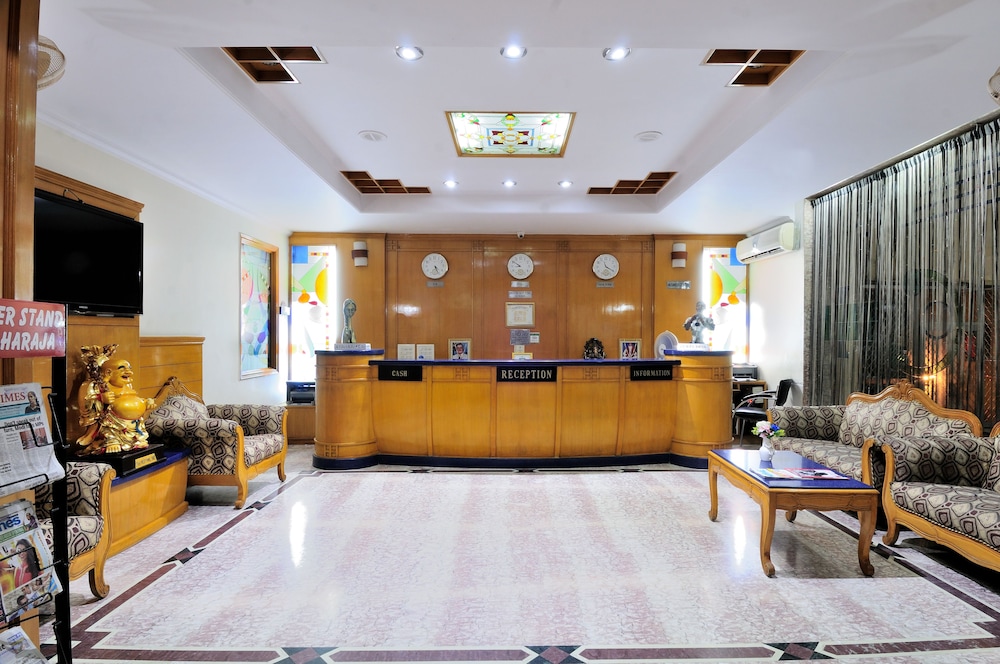 lobby