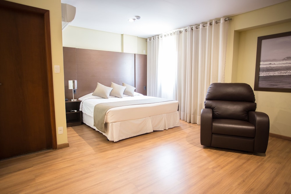 San Diego Suites Taubate 14/64