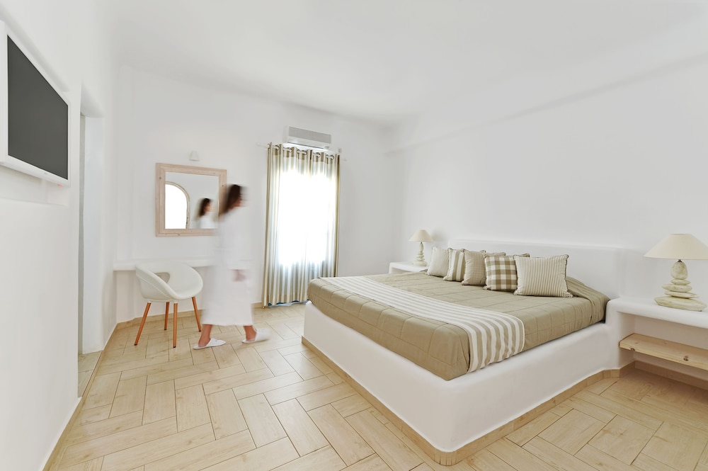 Evgenia Villas Amp Suites 16/63