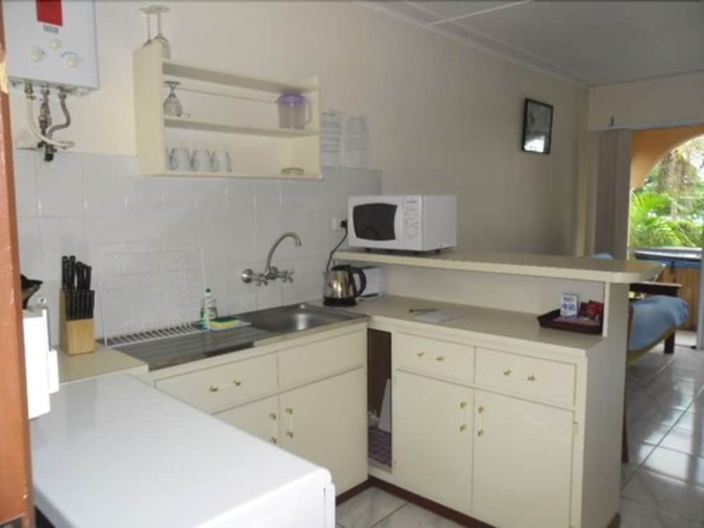 1 BEDROOM, OCEAN BREEZE, APARTMENT