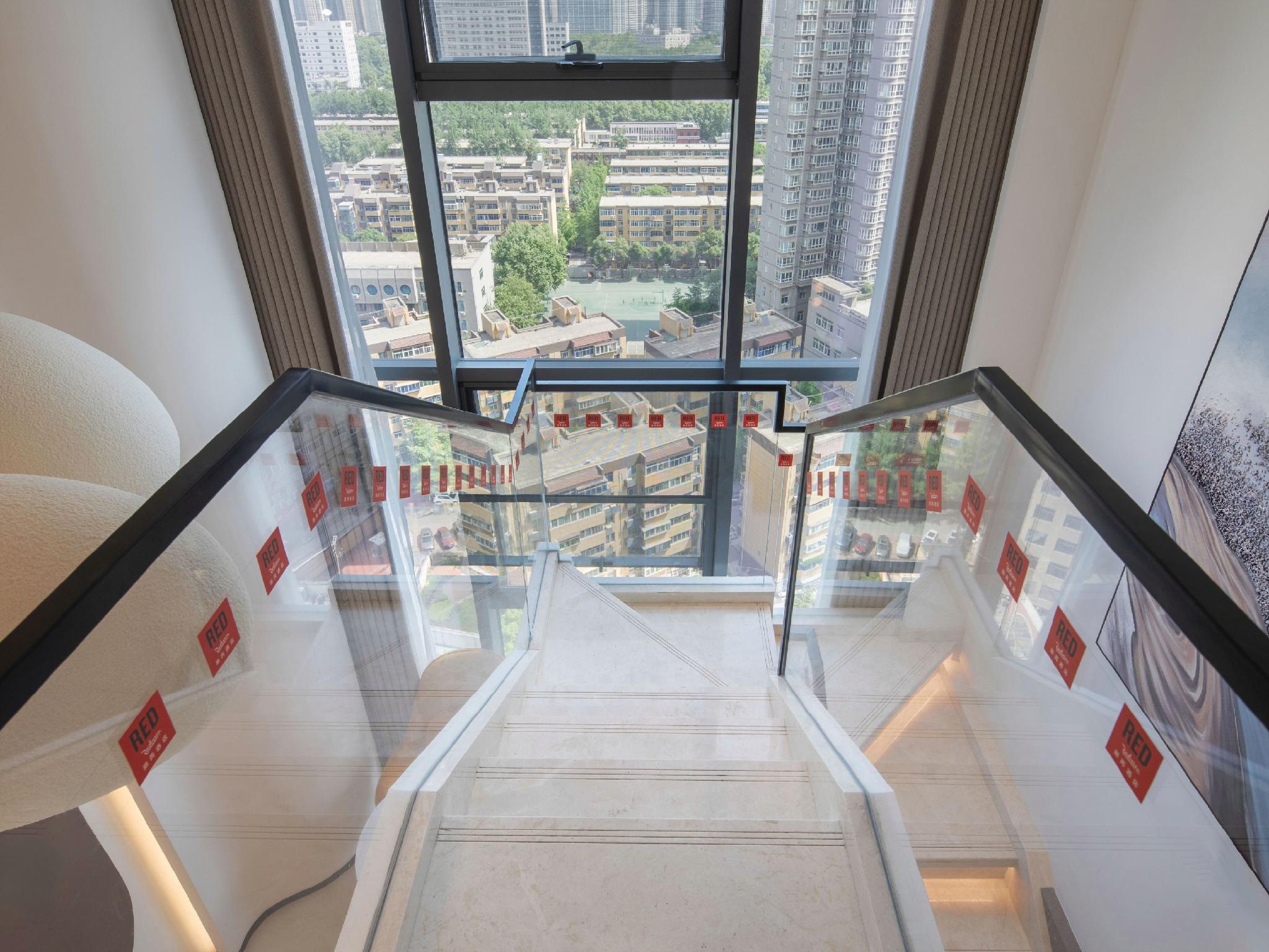 Radisson Red Xi’an High-tech Zone 17/28