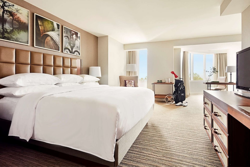 Lansdowne Resort And Spa 28/73