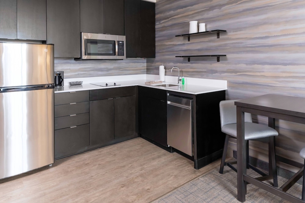 Residence Inn by Marriott Franklin Berry Farms 11/42