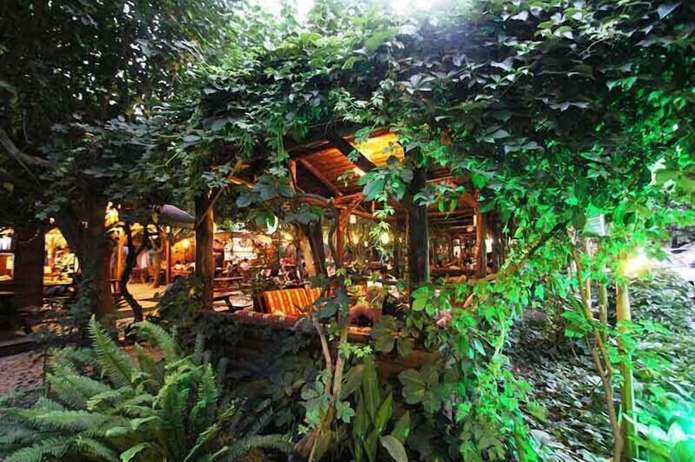 Sheriff Olympos Pension 26/36