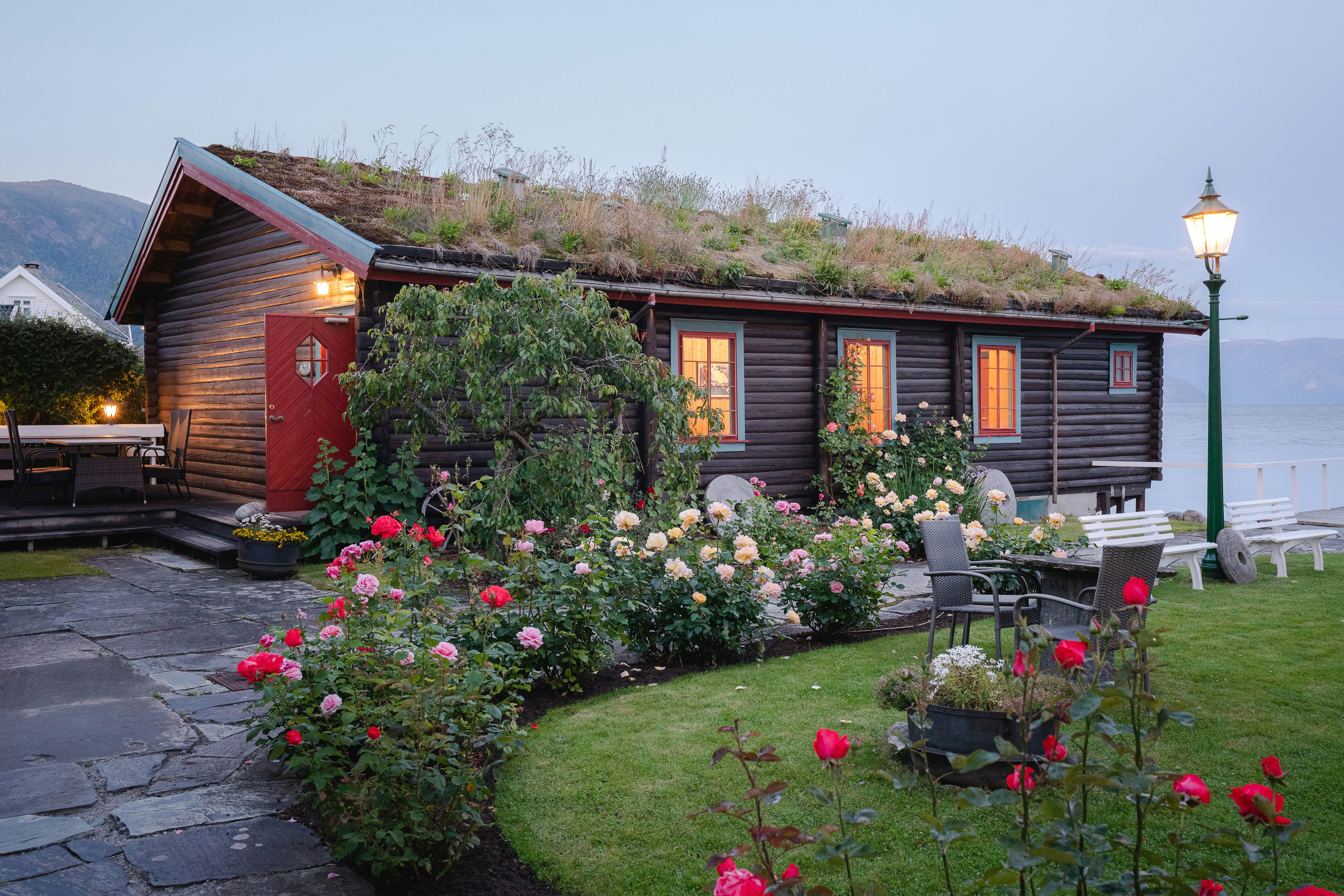 Leikanger Fjordhotel 29/30