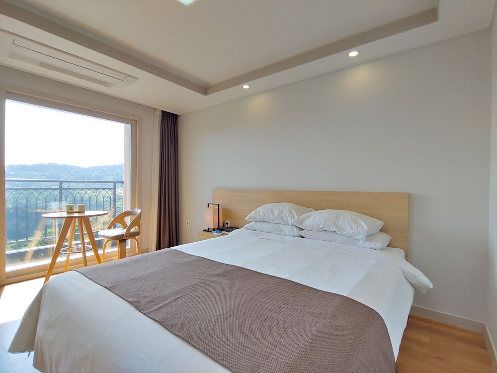 Hotel Lavender Jeju 8/22