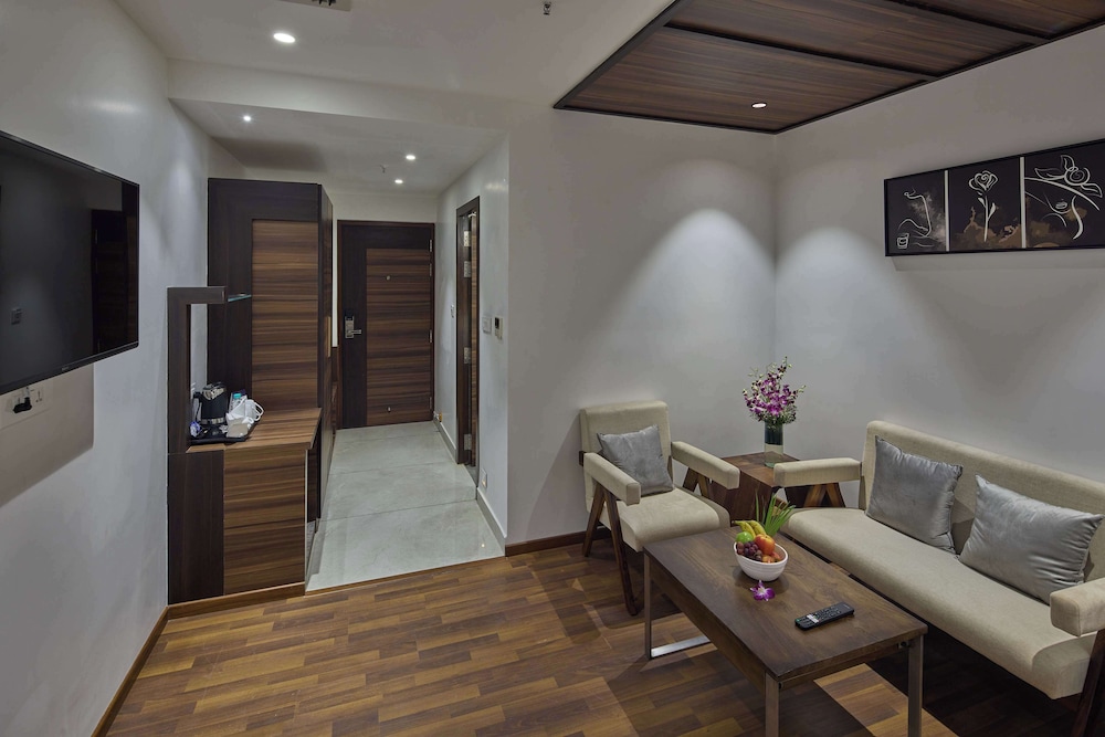 Grand Continent Hosur A Sarovar Portico Affiliate Hotel 30/47