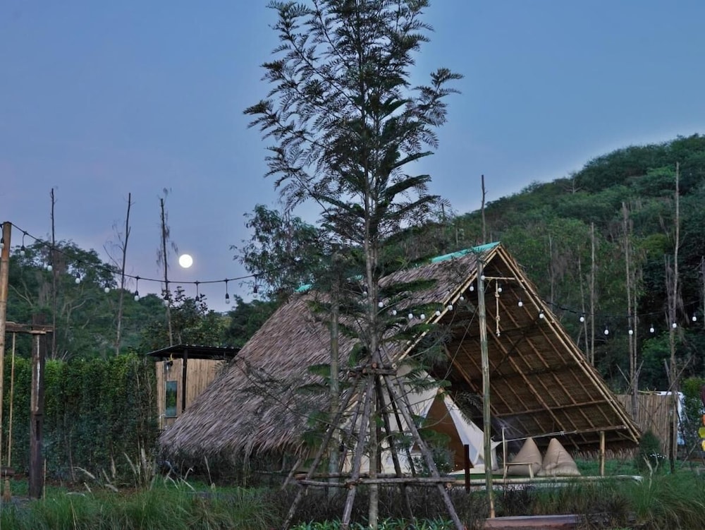 Yellowstone Camps Resort Khao Yai 57/68