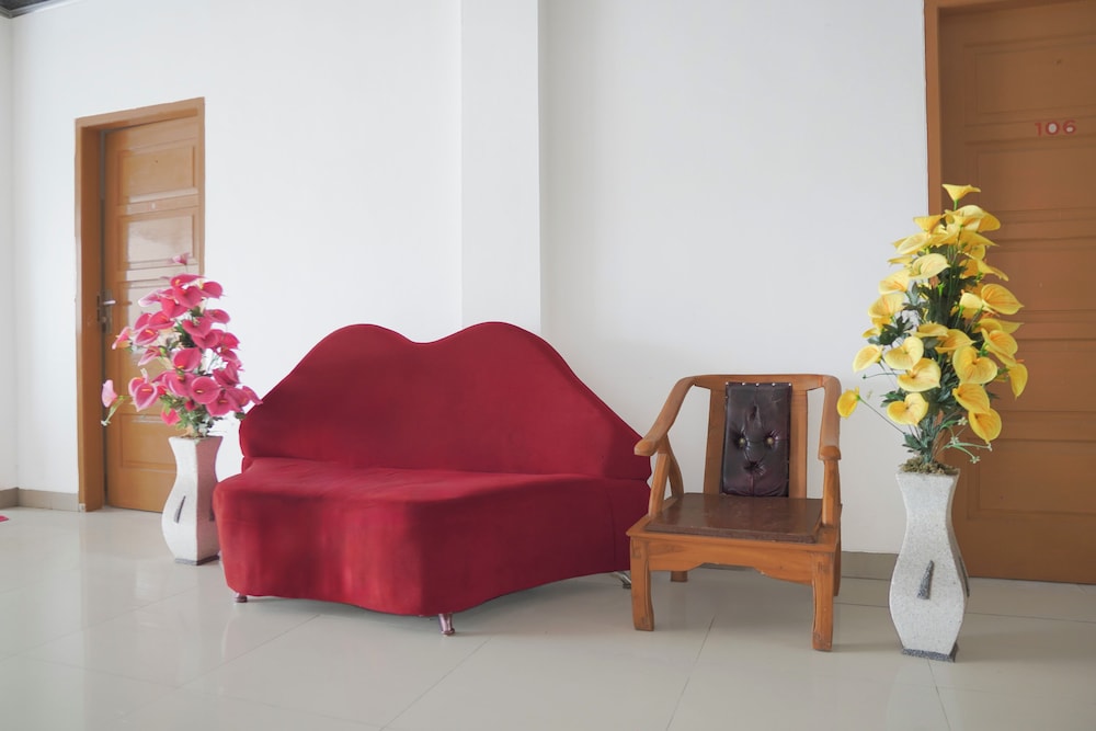 Hotel O near Transmart Padang (formerly Sulaiman Residence) 53/62