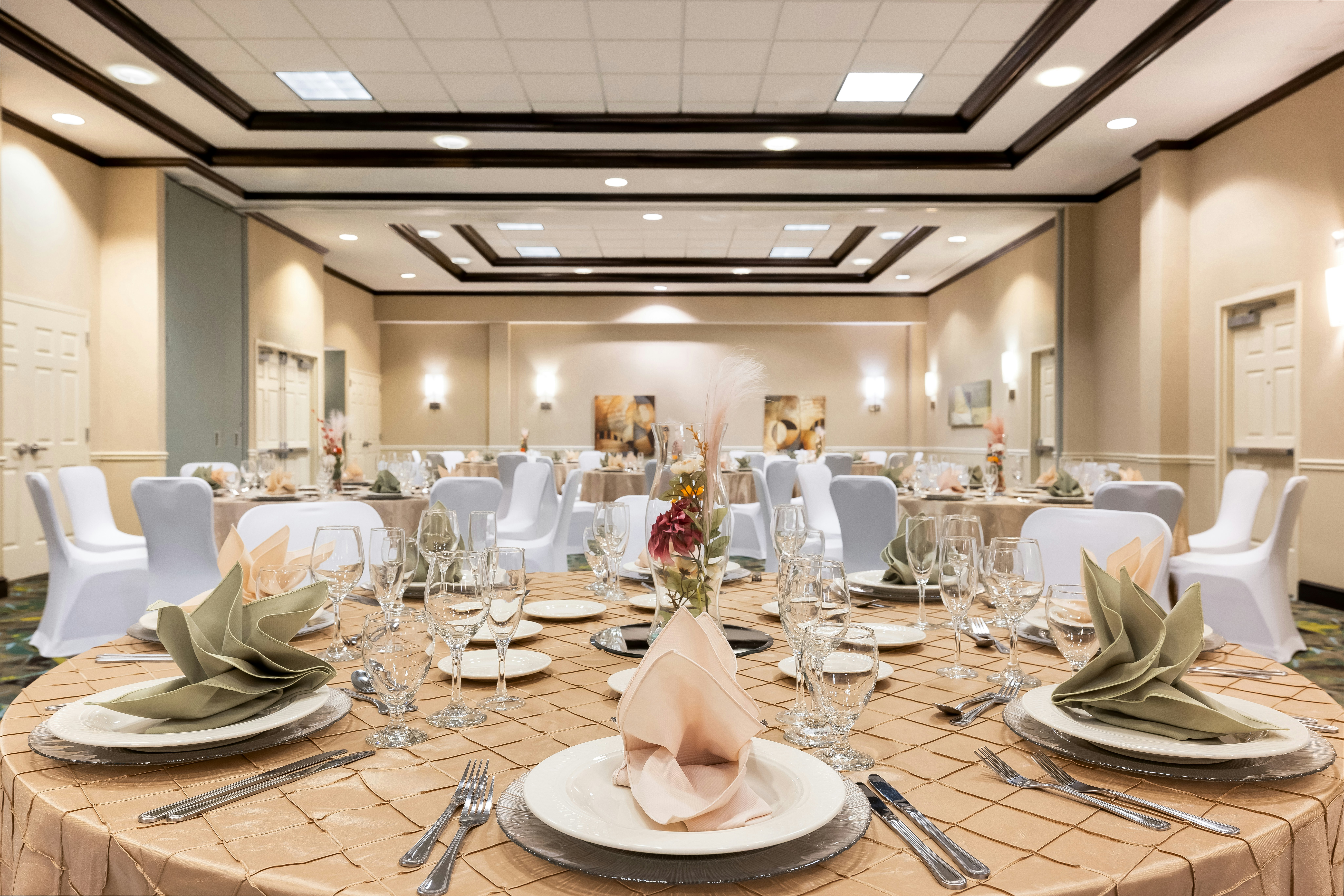 Hilton Garden Inn Dulles North 80/82