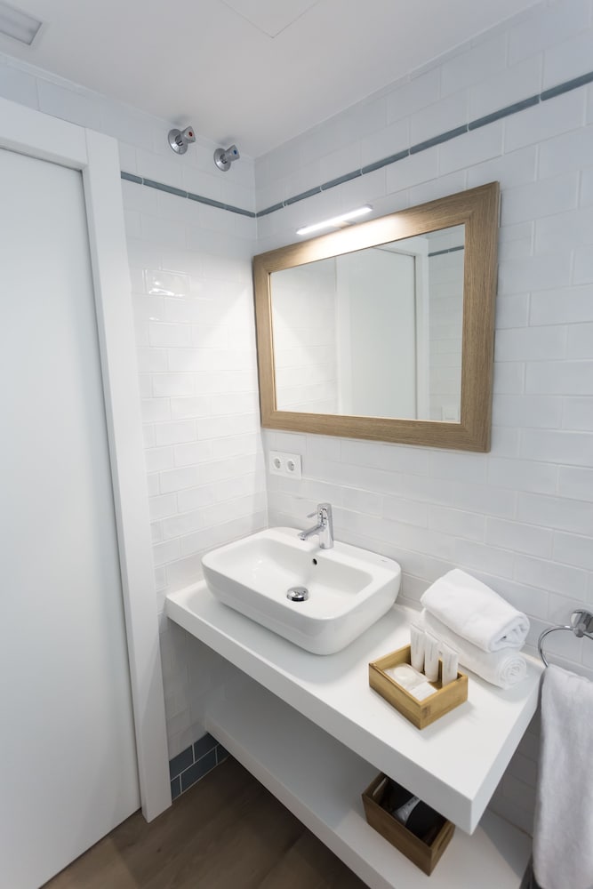 Casa de la Merced Suites 64/64