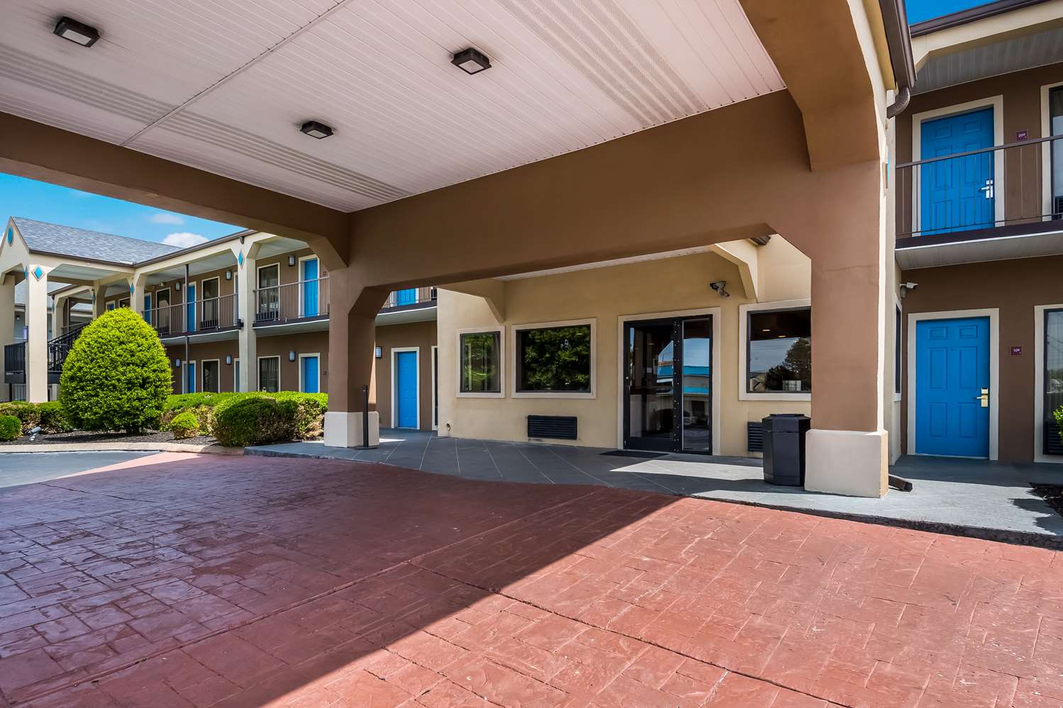 Surestay Plus Hotel By Best Western Jackson 24/25