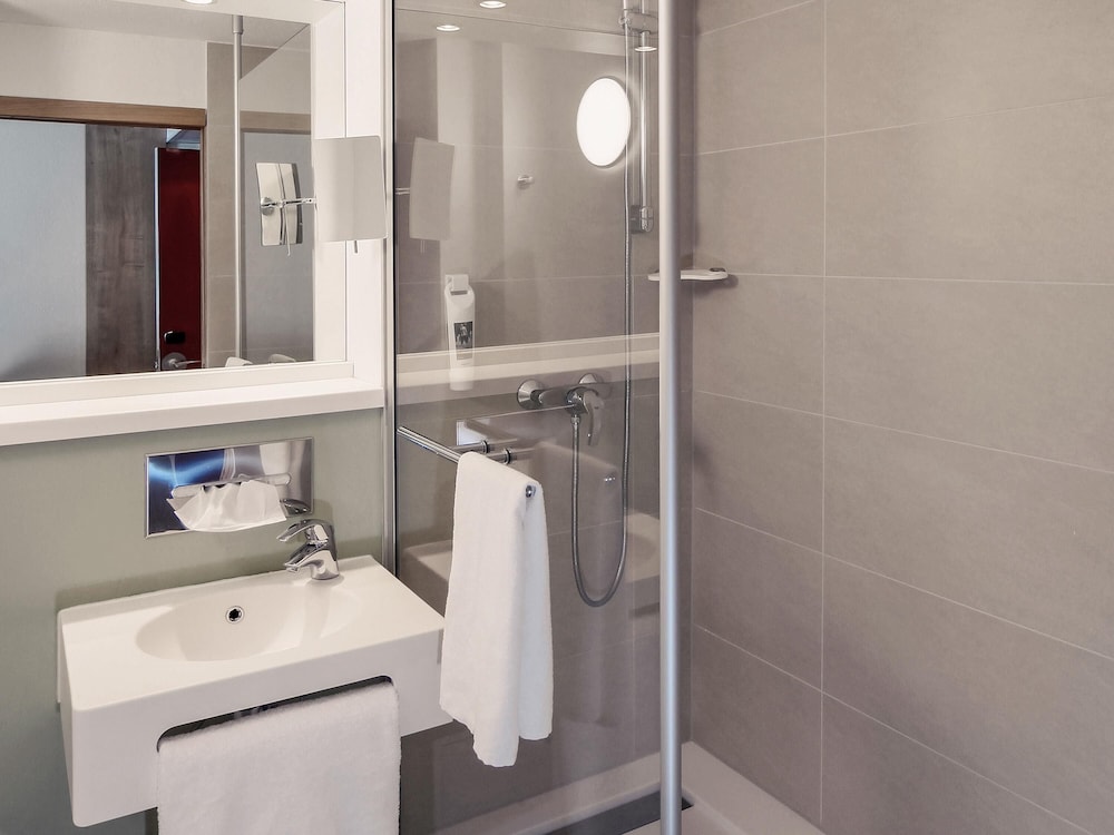 Mercure Forbach 48/49
