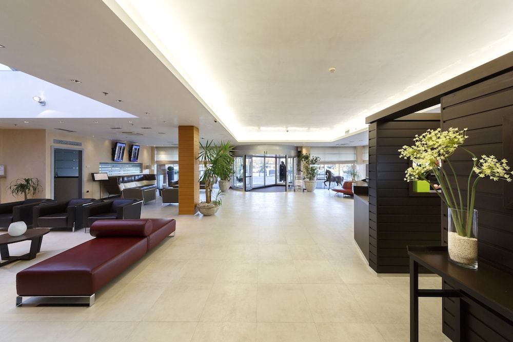 Lobby at Courtyard By Marriott Venice Airport, VENICE MESTRE
