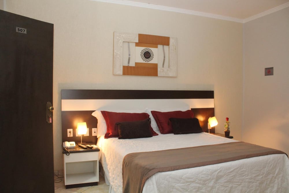 HOTEL ITAMARATY 15/51