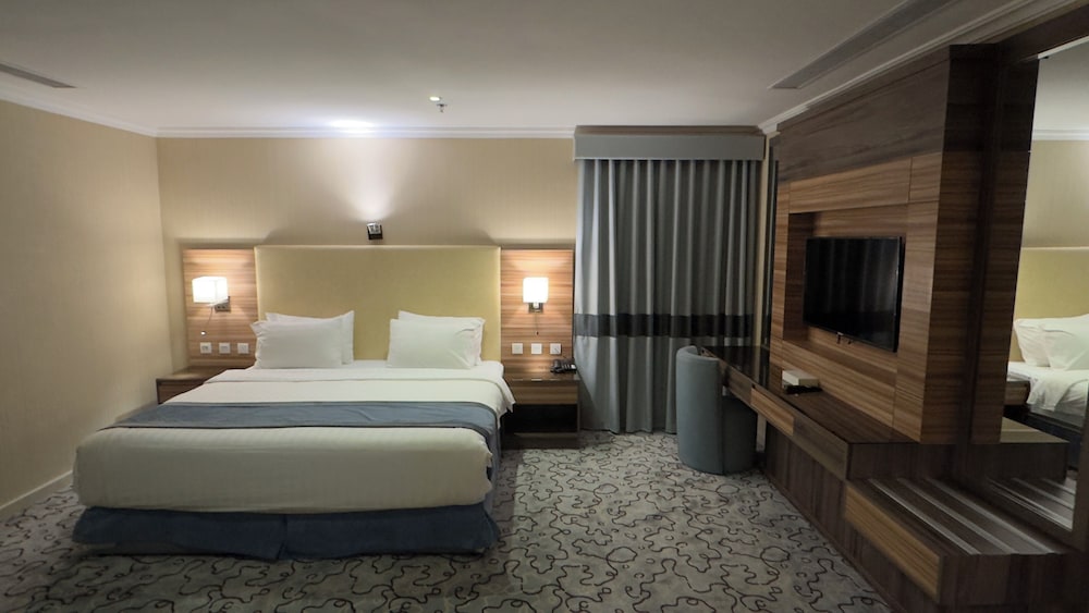 Al Shahba Al Faiha Hotel 24/42