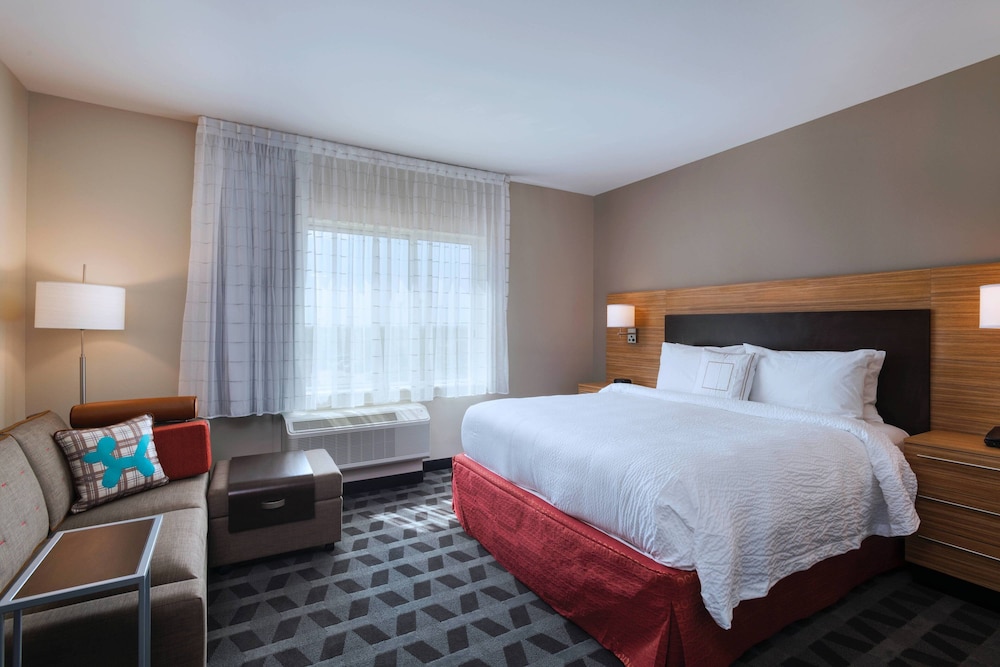 TownePlace Suites by Marriott Dallas DFW Airport North/Irving 8/54