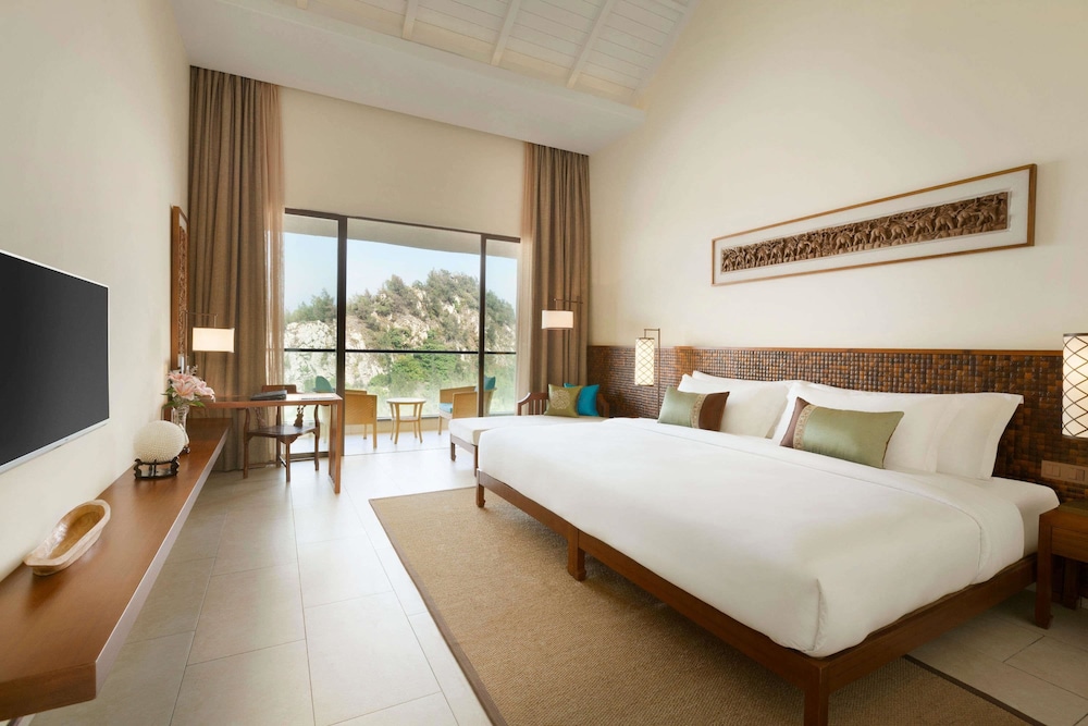 Wyndham Maoming 24/76