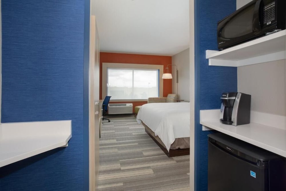 Holiday Inn Express And Suites Denver Ne Brighton 59/59