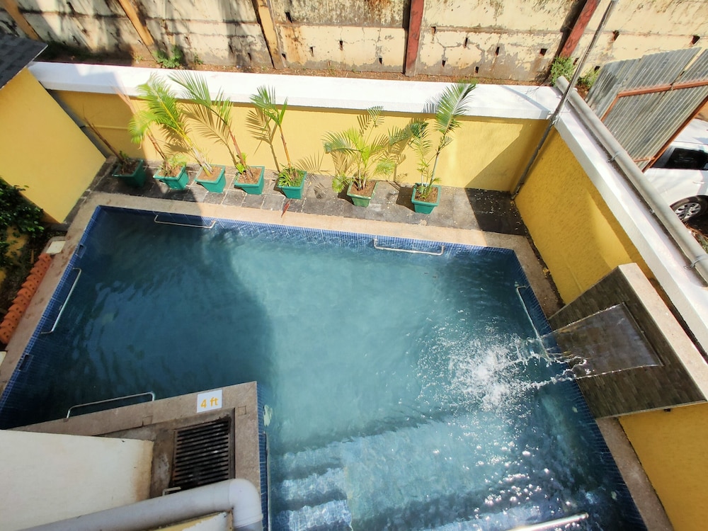 Zip by Spree Hotels Hyde 21/46