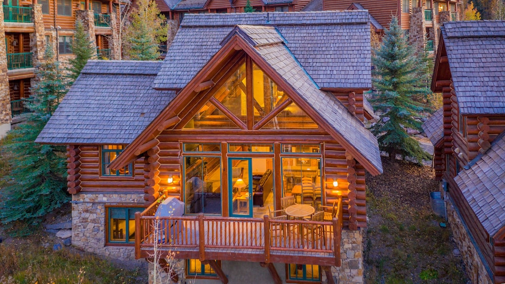 Mountain Lodge Telluride 3/73
