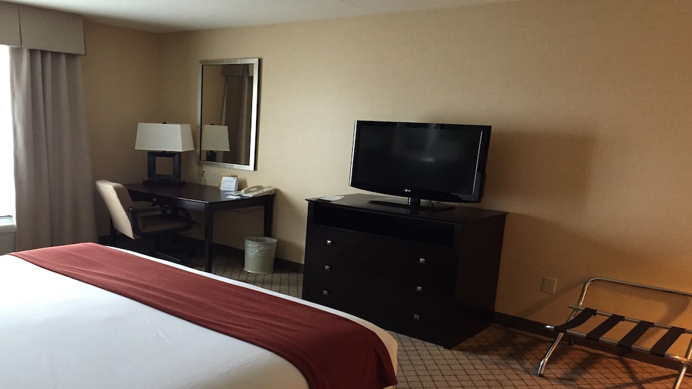 Holiday Inn Express Woodland 13/53