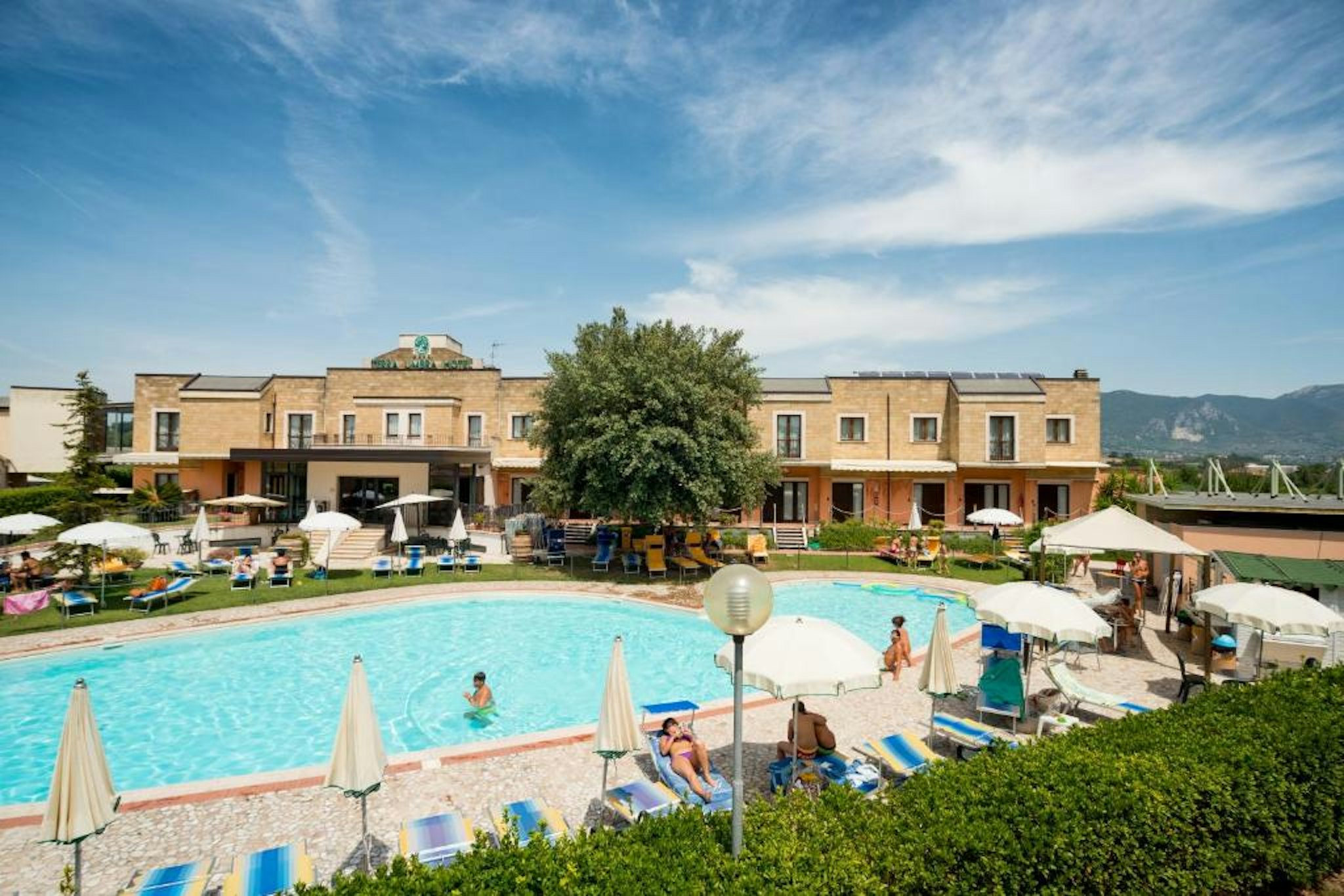 Terra Umbra Hotel 26/29
