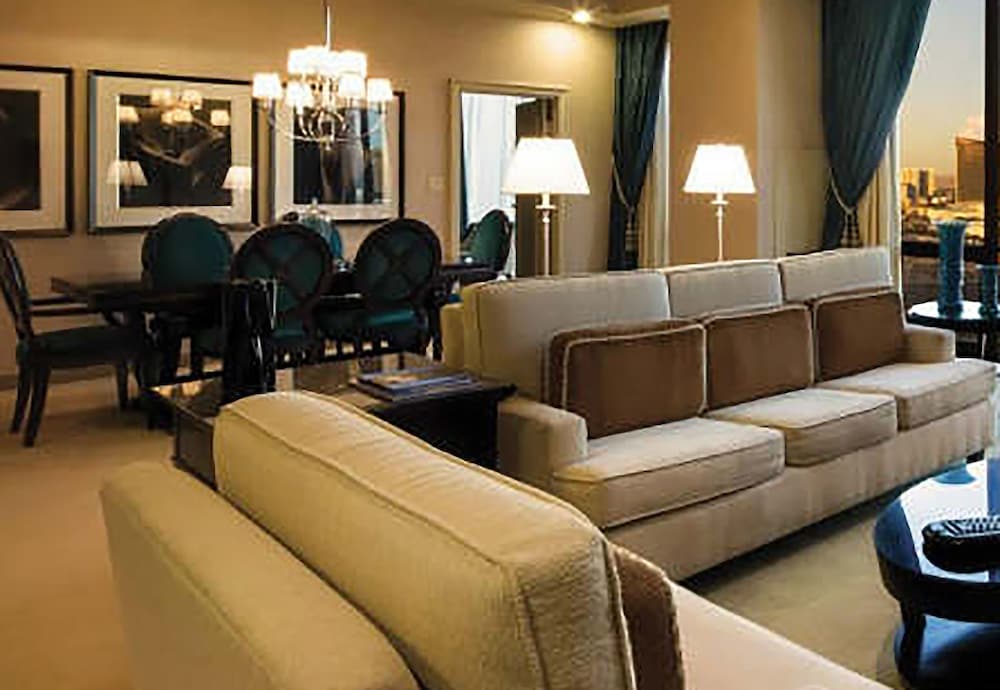 Rio Hotel & Casino, a Destination by Hyatt Hotel 54/73
