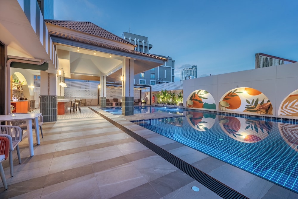 Buri Sriphu Hotel 43/66