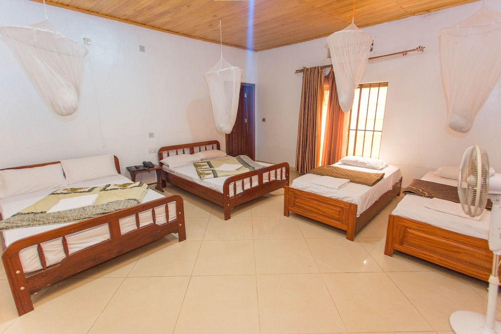 Iris Guesthouse 16/42
