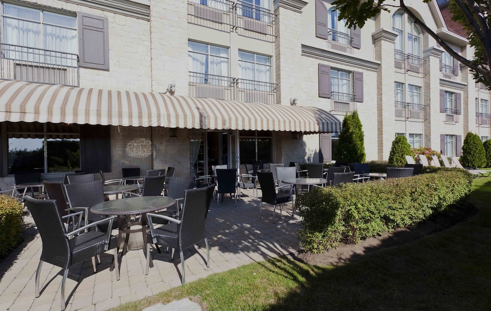 Le St Martin Hotel Suites Laval 59/64
