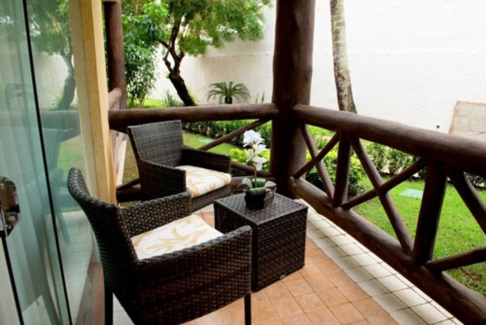 Iara Beach Hotel 40/60