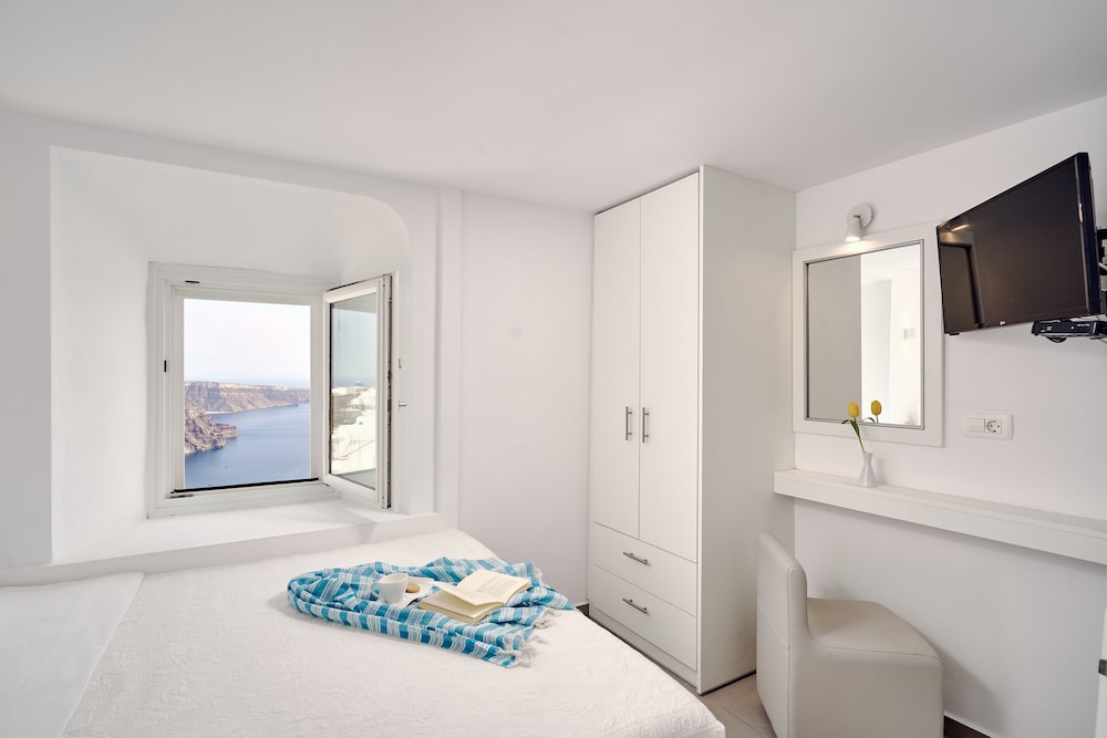 Santorini Mansion 33/33