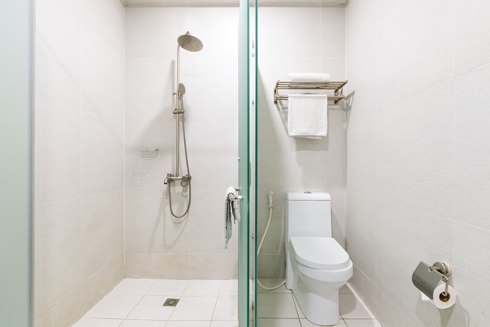 Artemis Place Makati 66/69
