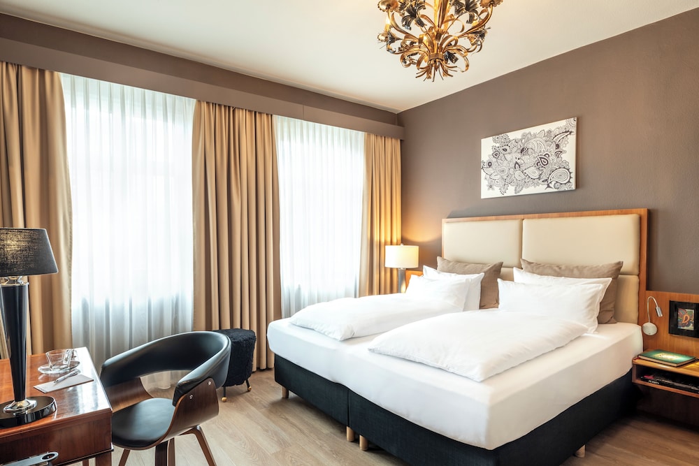 Hotel Wurzburger Hof 25/50
