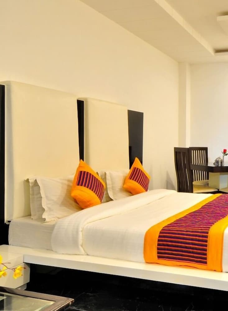 Arihant Inn 9/53