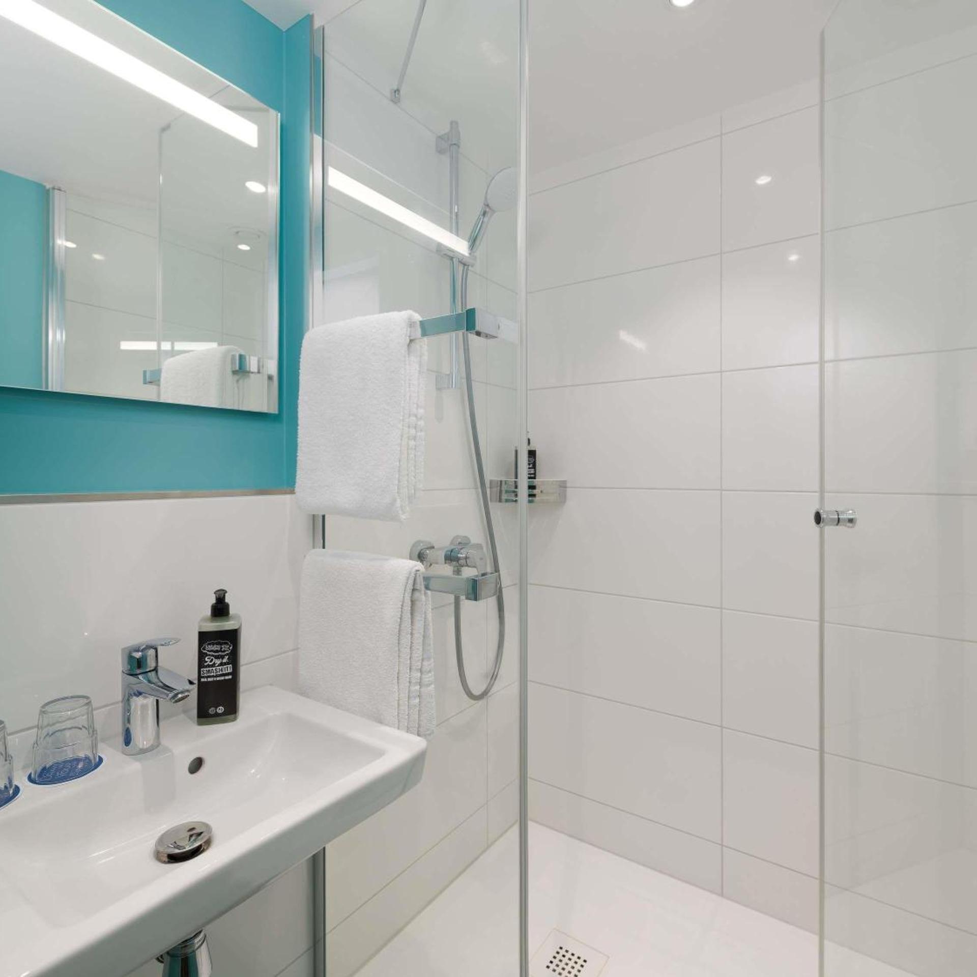 غرفة بسرير مزدوج، Ibis Budget Leipzig City 8/9
