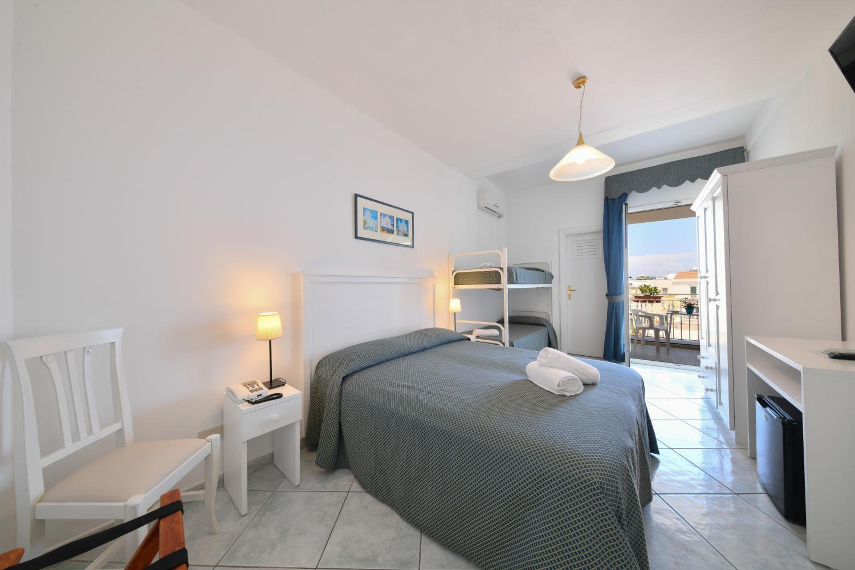 Hotel Noris 16/50