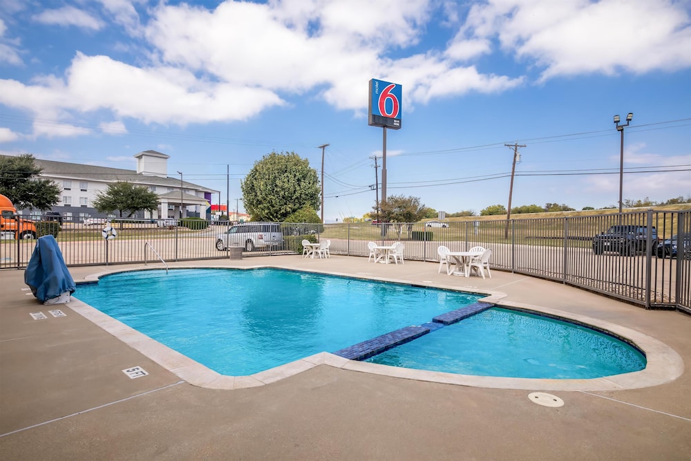 Motel6 Killeen, TX 58/64